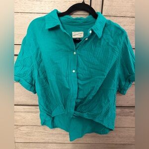 Universal Thread Teal Button-Down Shirt